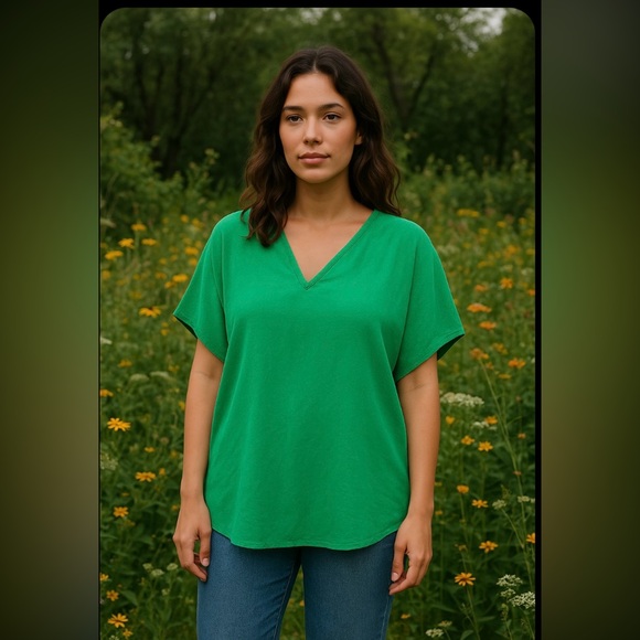 Adrienne‎ Women Green Daily  Poncho Top Blouse S - Picture 1 of 5